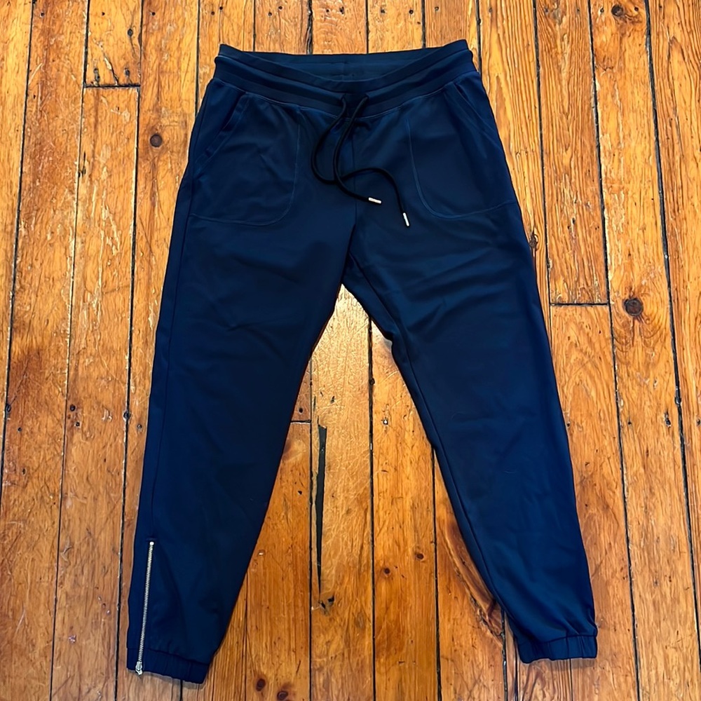 Zyia Active navy Joggers in like new condition
